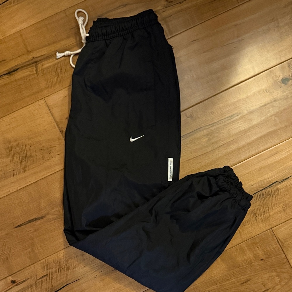 Nike Men's Therma-fit Winterized Pants- M